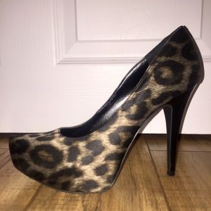 🧡🖤 Carlos Size 8